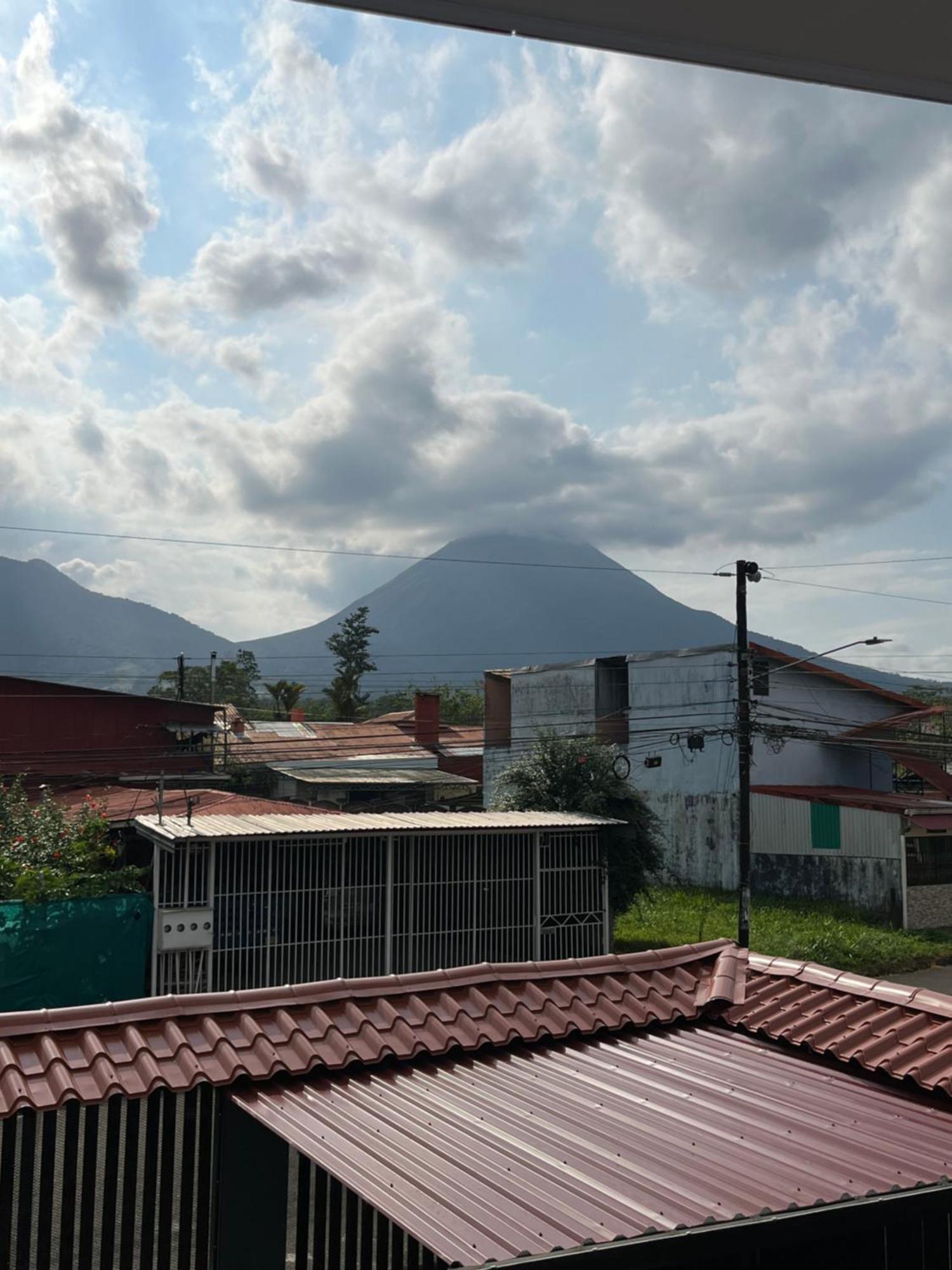 Alojamientos N&S La Fortuna Exterior foto